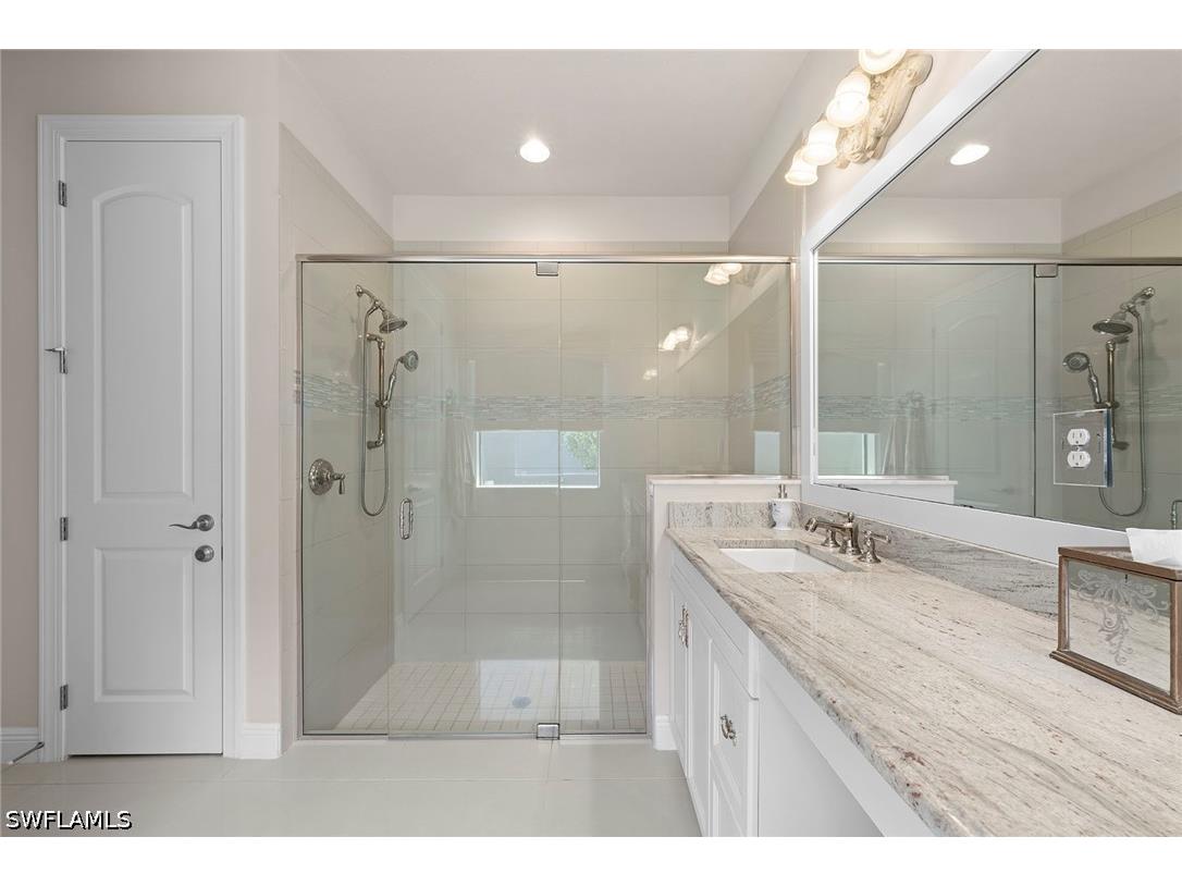 9917 Alhambra Lane Bonita Springs FL 34135 226020061 image25