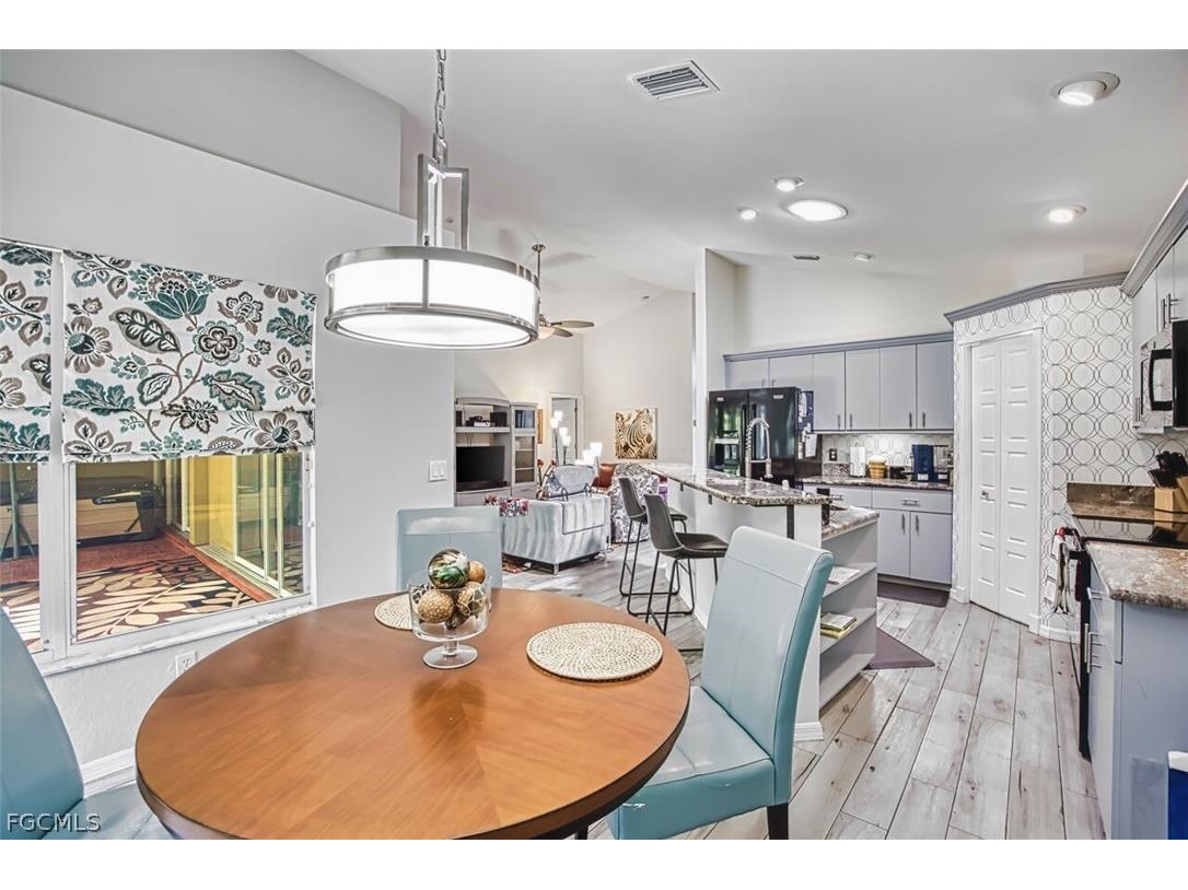 9917 Las Casas Drive Fort Myers FL 33919 2026010509 image13