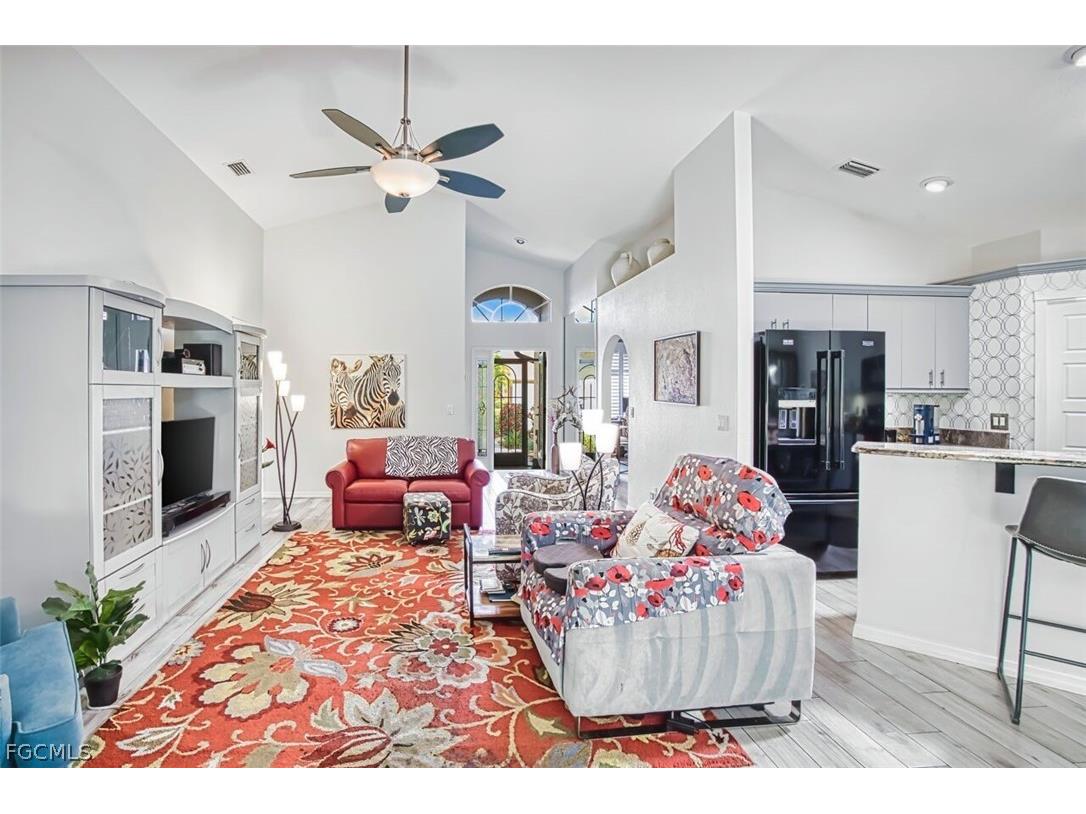 9917 Las Casas Drive Fort Myers FL 33919 2026010509 image14
