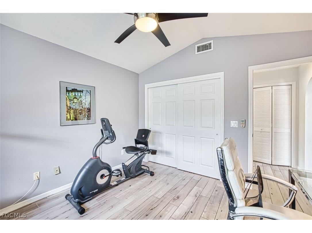 9917 Las Casas Drive Fort Myers FL 33919 2026010509 image28
