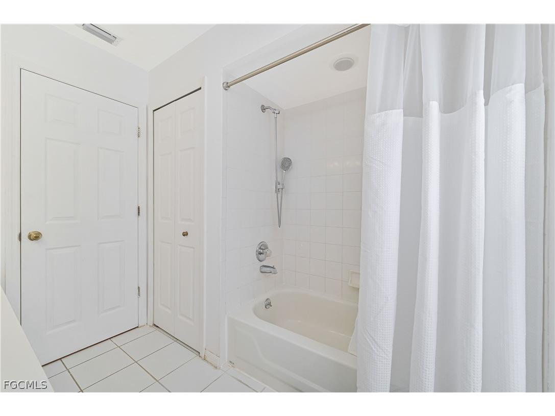 9918 Las Casas Drive Fort Myers FL 33919 2026010787 image27