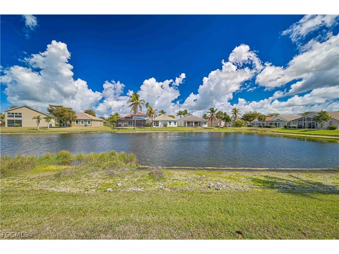 9918 Las Casas Drive Fort Myers FL 33919 2026010787 image4