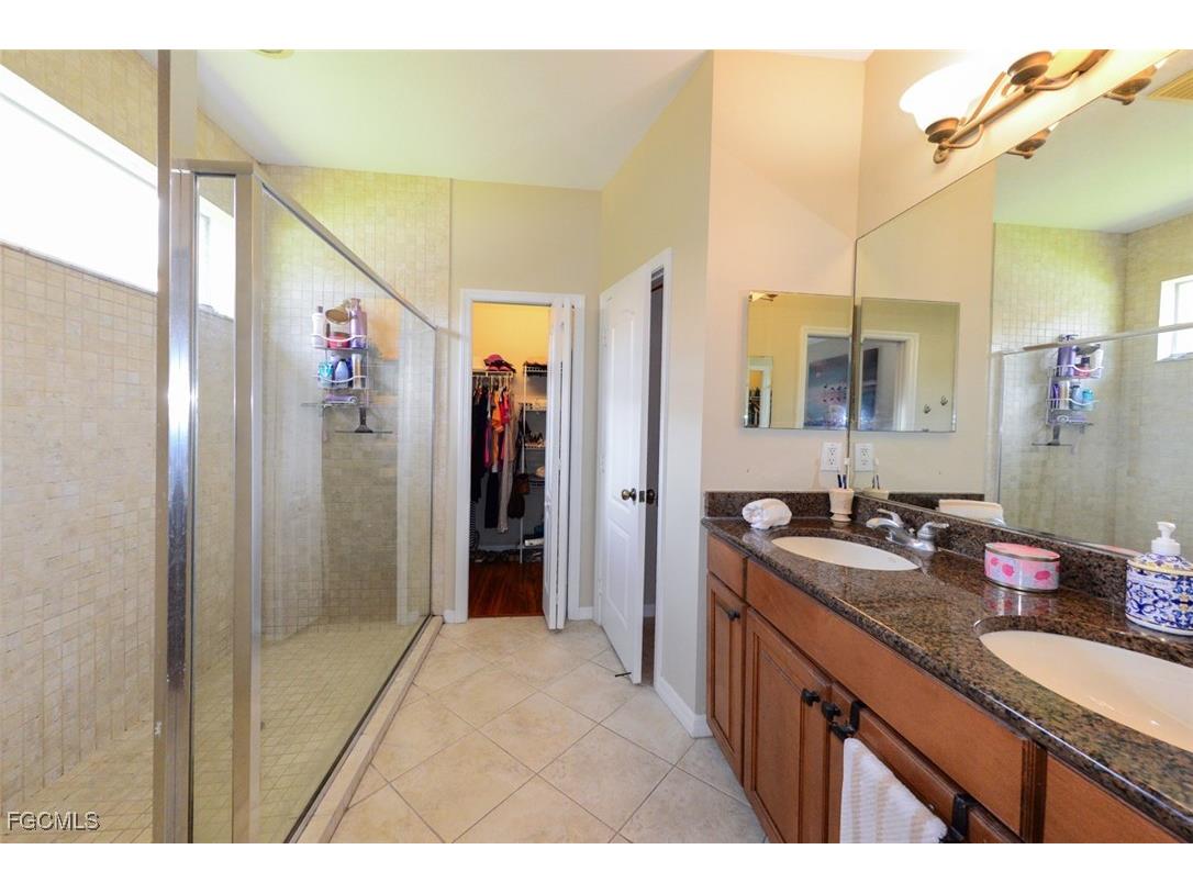 9918 Via San Marco Loop Fort Myers FL 33905 2025003768 image16