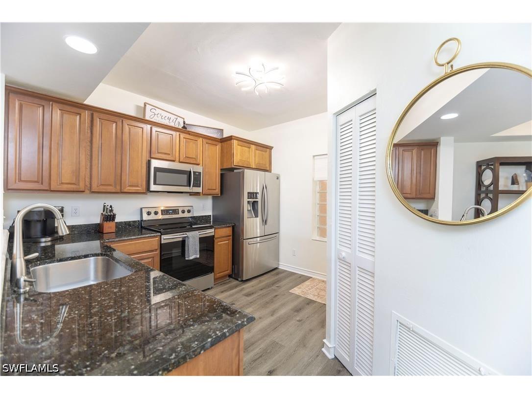 992 Woodshire Lane #D103 Naples FL 34105 226015724 image3