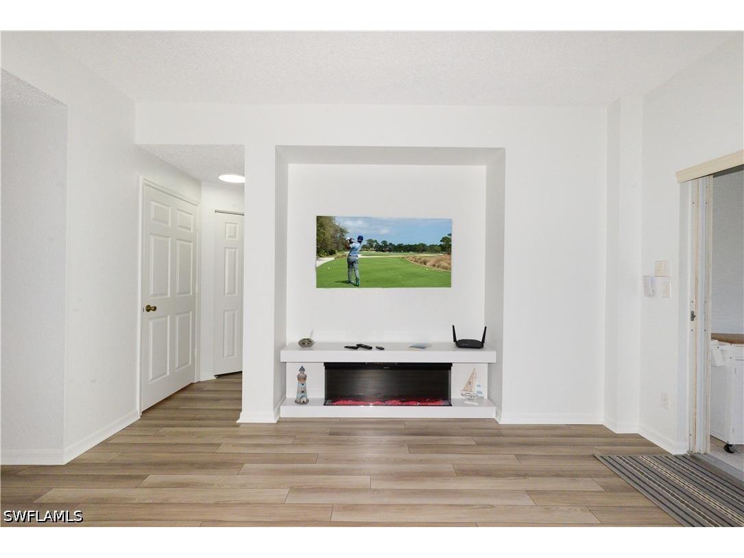 992 Woodshire Lane #D107 Naples FL 34105 226018325 image11