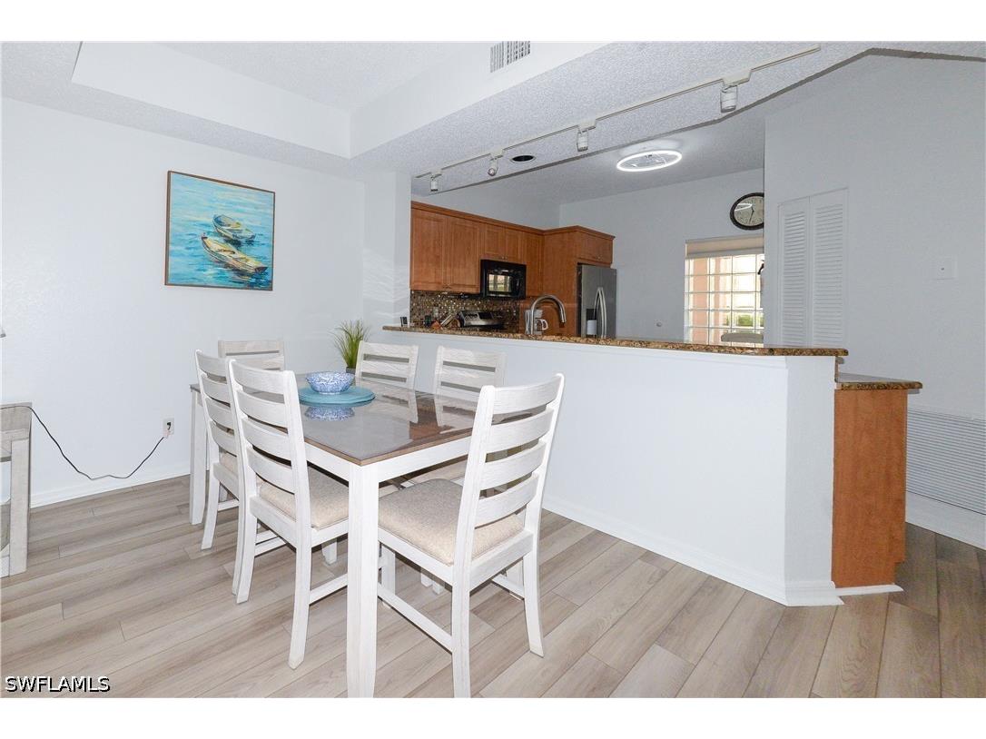 992 Woodshire Lane #D107 Naples FL 34105 226018325 image13