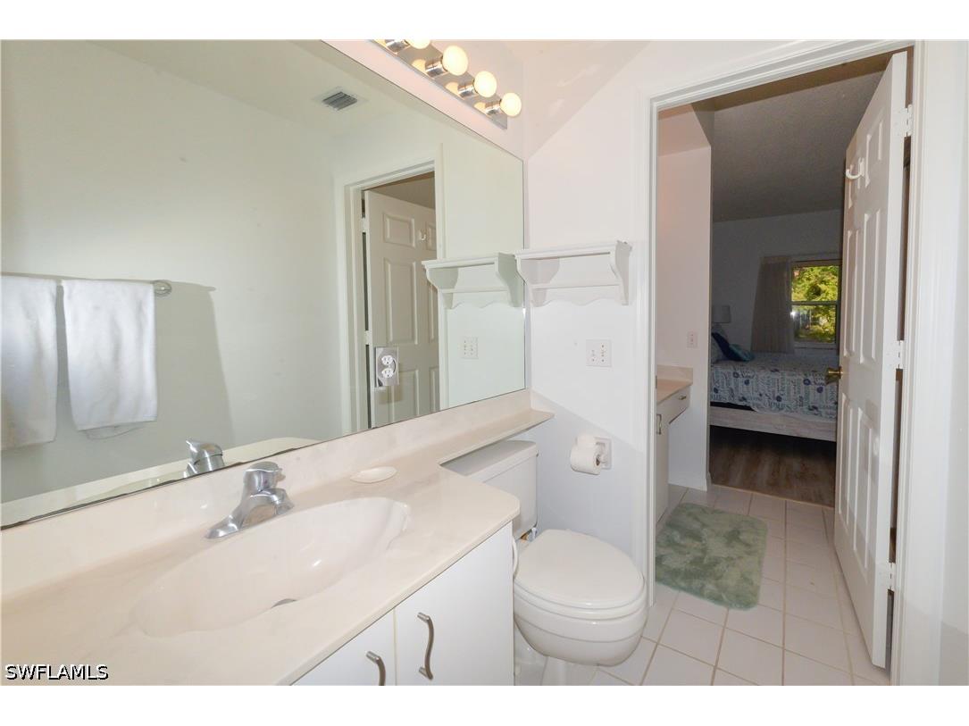 992 Woodshire Lane #D107 Naples FL 34105 226018325 image37