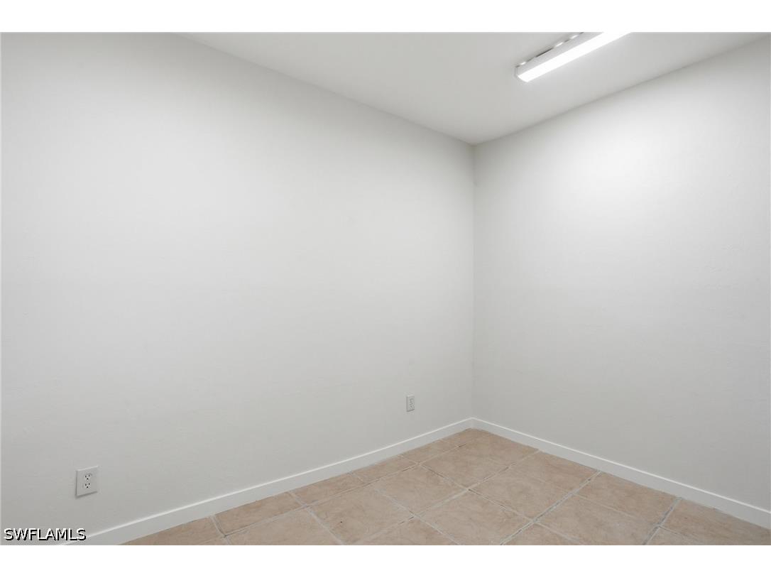 9920 Almetta Avenue Fort Myers FL 33919 226013499 image27