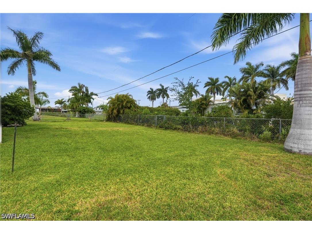 9920 Almetta Avenue Fort Myers FL 33919 226013499 image37