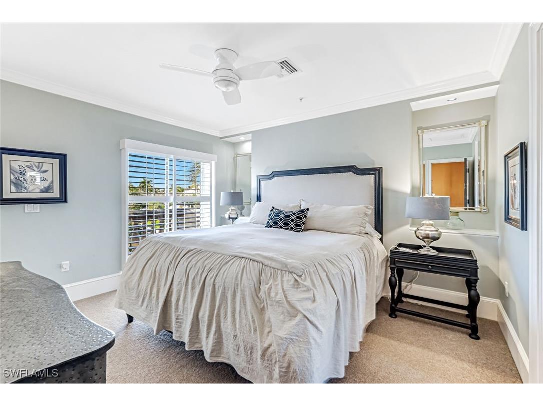 993 8th Street S #2 Naples FL 34102 225082175 image14