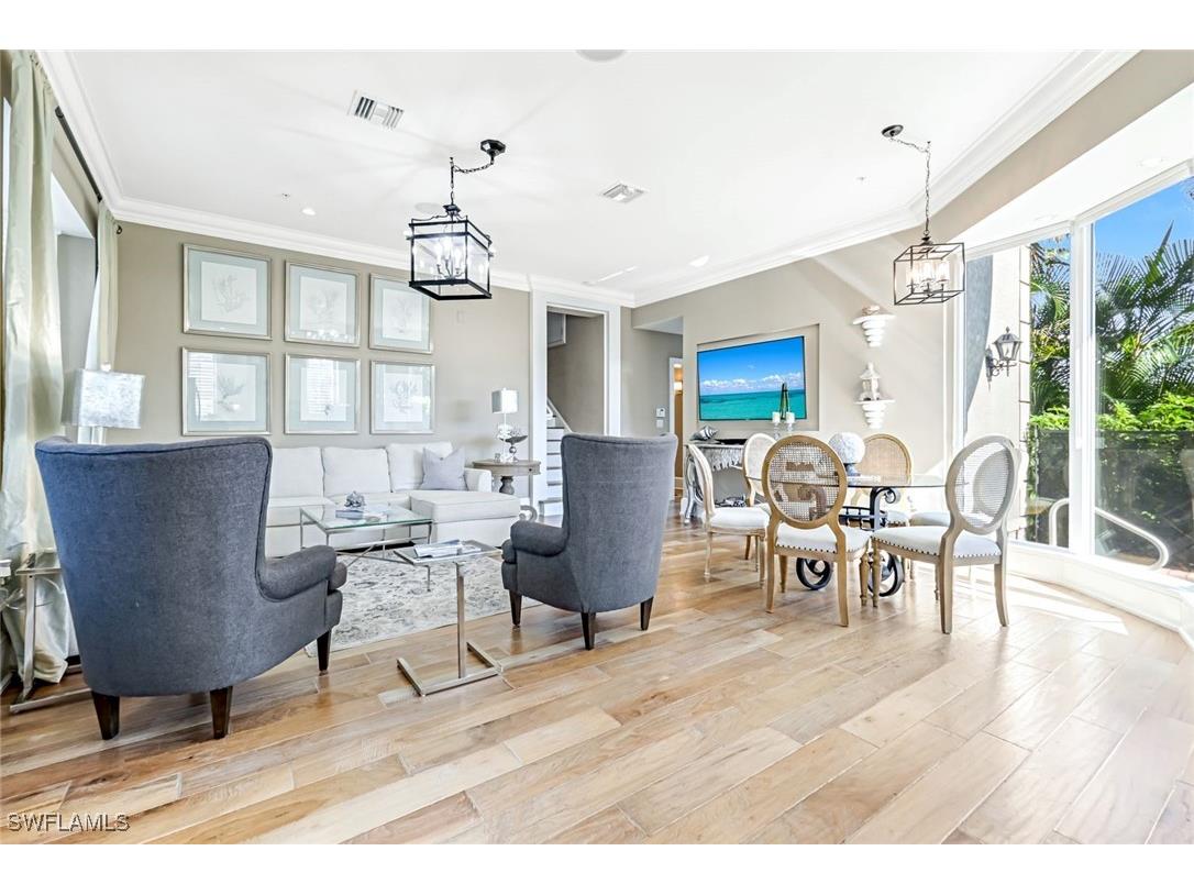 993 8th Street S #2 Naples FL 34102 225082175 image6