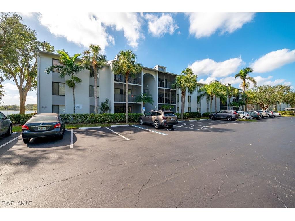9930 Sailview Court #18 Fort Myers FL 33905 224086780 image1
