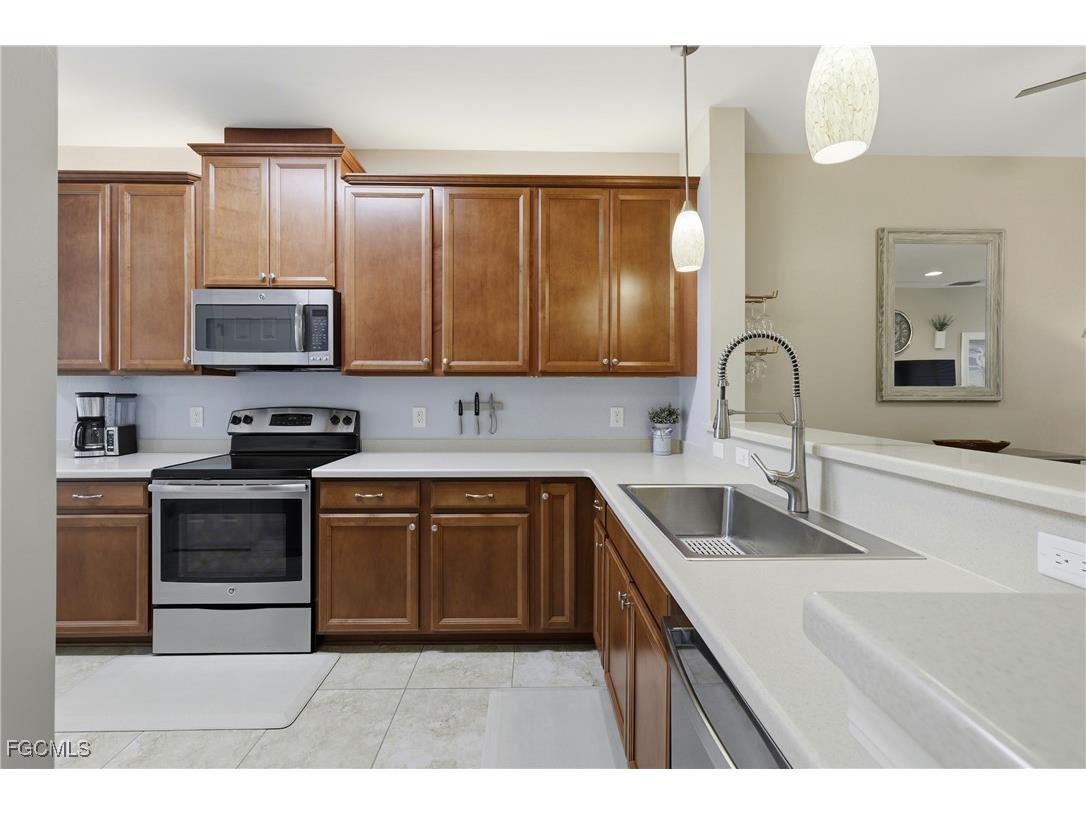 9931 Periwinkle Preserve Lane #102 Fort Myers FL 33919 2025023352 image9