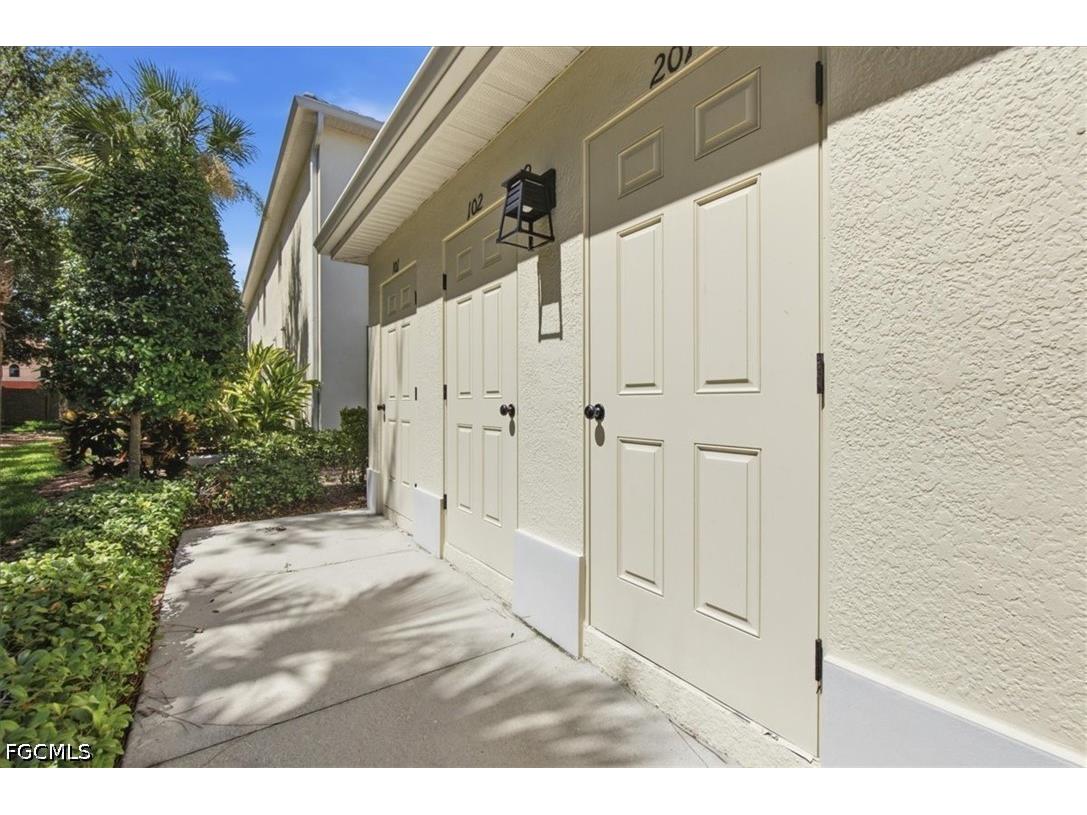9931 Periwinkle Preserve Lane #102 Fort Myers FL 33919 2026028853 image33