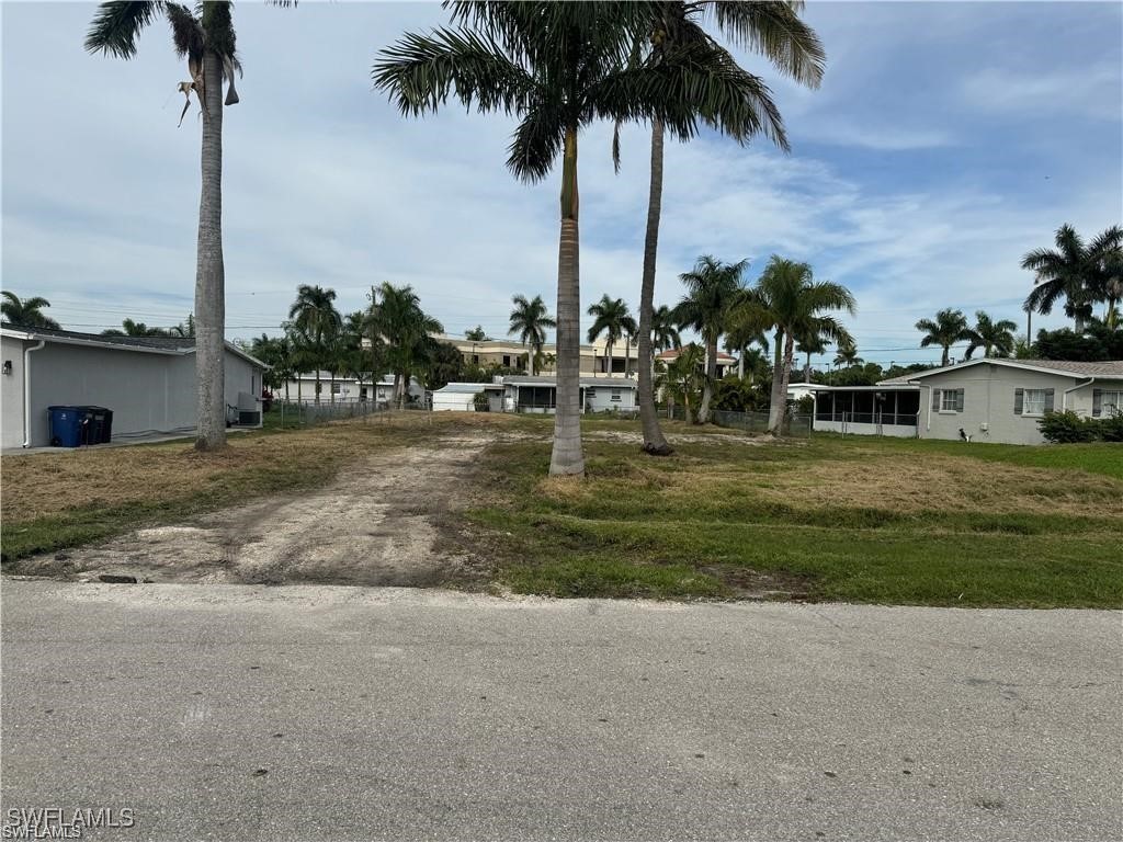 9934 Almetta Avenue Fort Myers FL 33919 225062681 image2
