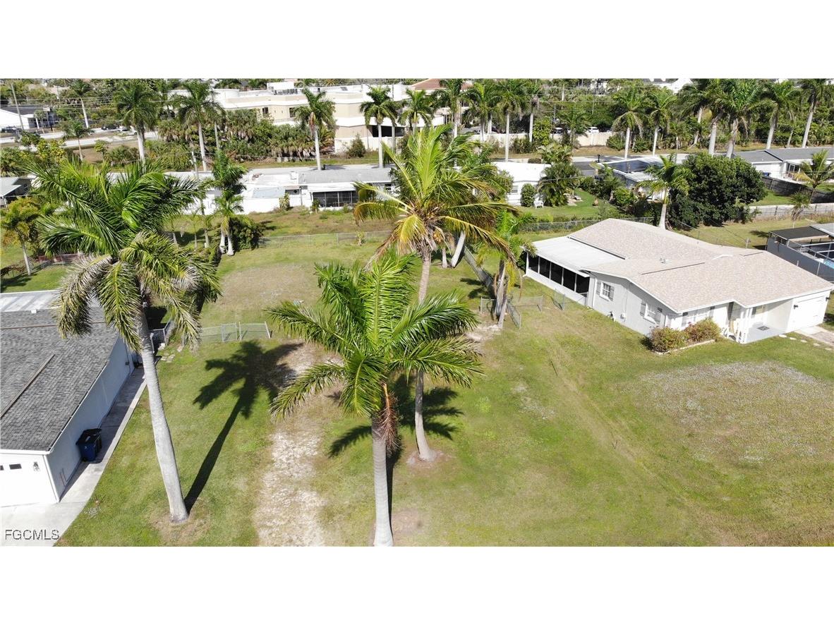 9934 Almetta Avenue Fort Myers FL 33919 225062681 image6