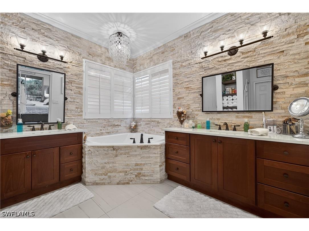 9935 Colonial Walk N Estero FL 33928 226013953 image21