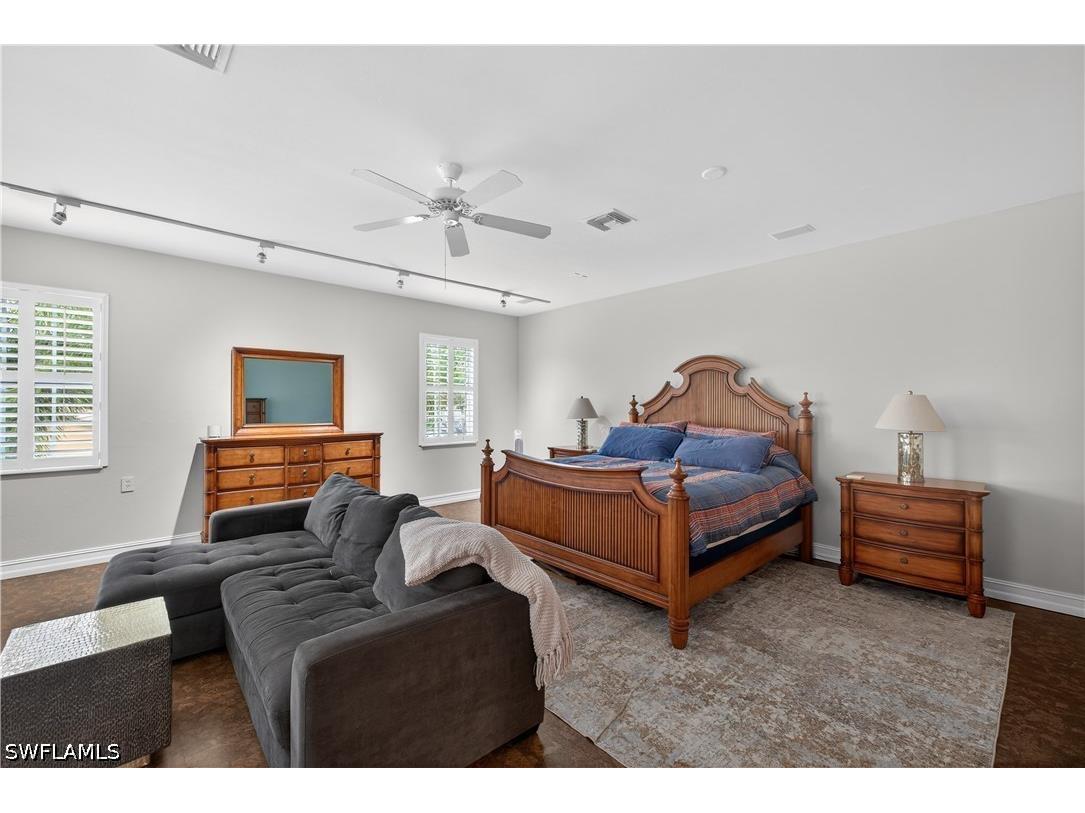9935 Colonial Walk N Estero FL 33928 226013953 image28