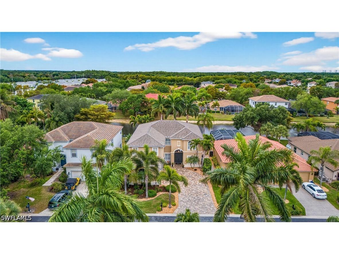 9935 Colonial Walk N Estero FL 33928 226013953 image38