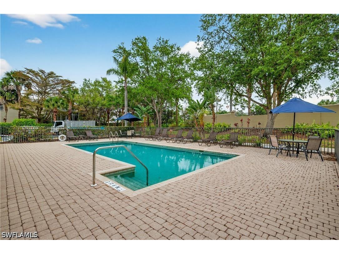 9935 Colonial Walk N Estero FL 33928 226013953 image46