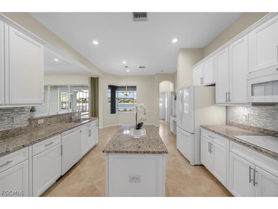 9935 Via San Marco Loop Fort Myers FL 33905 2026010997 image10