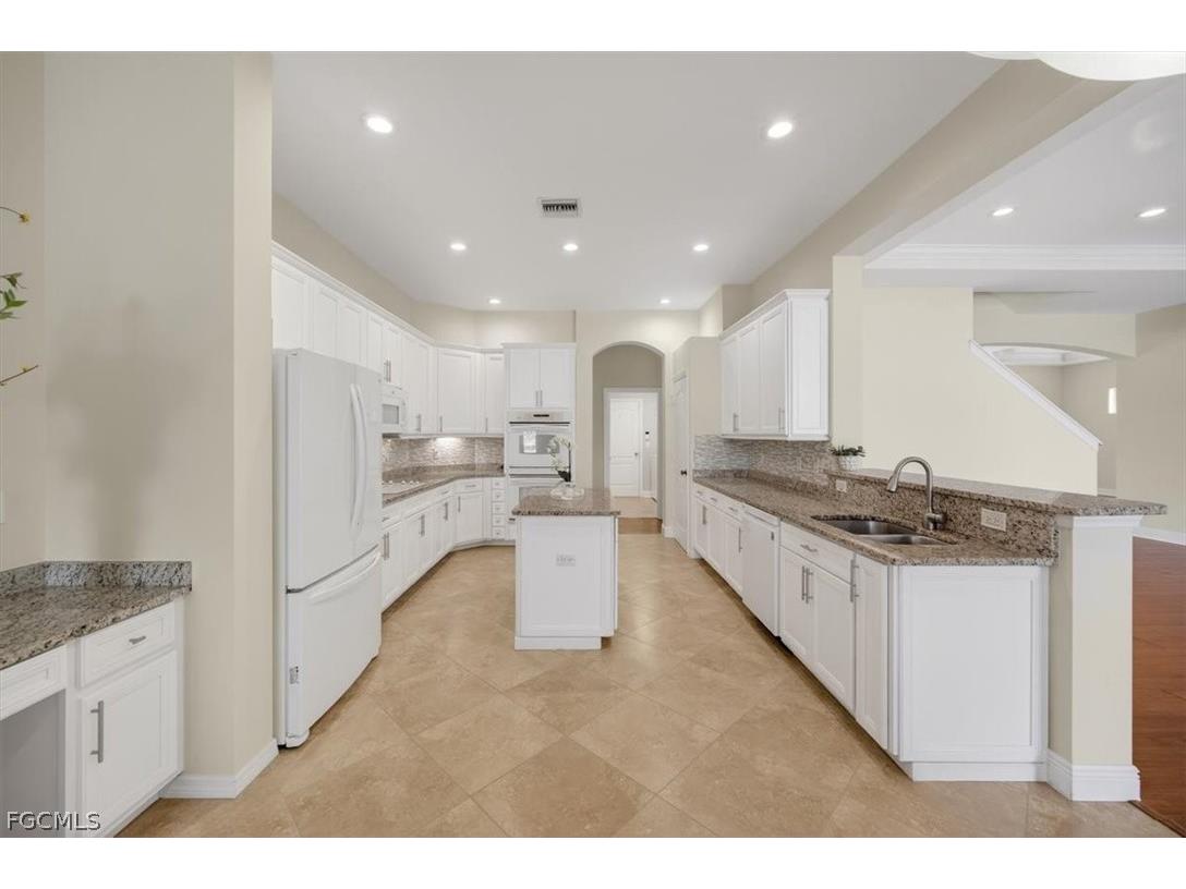 9935 Via San Marco Loop Fort Myers FL 33905 2026010997 image9