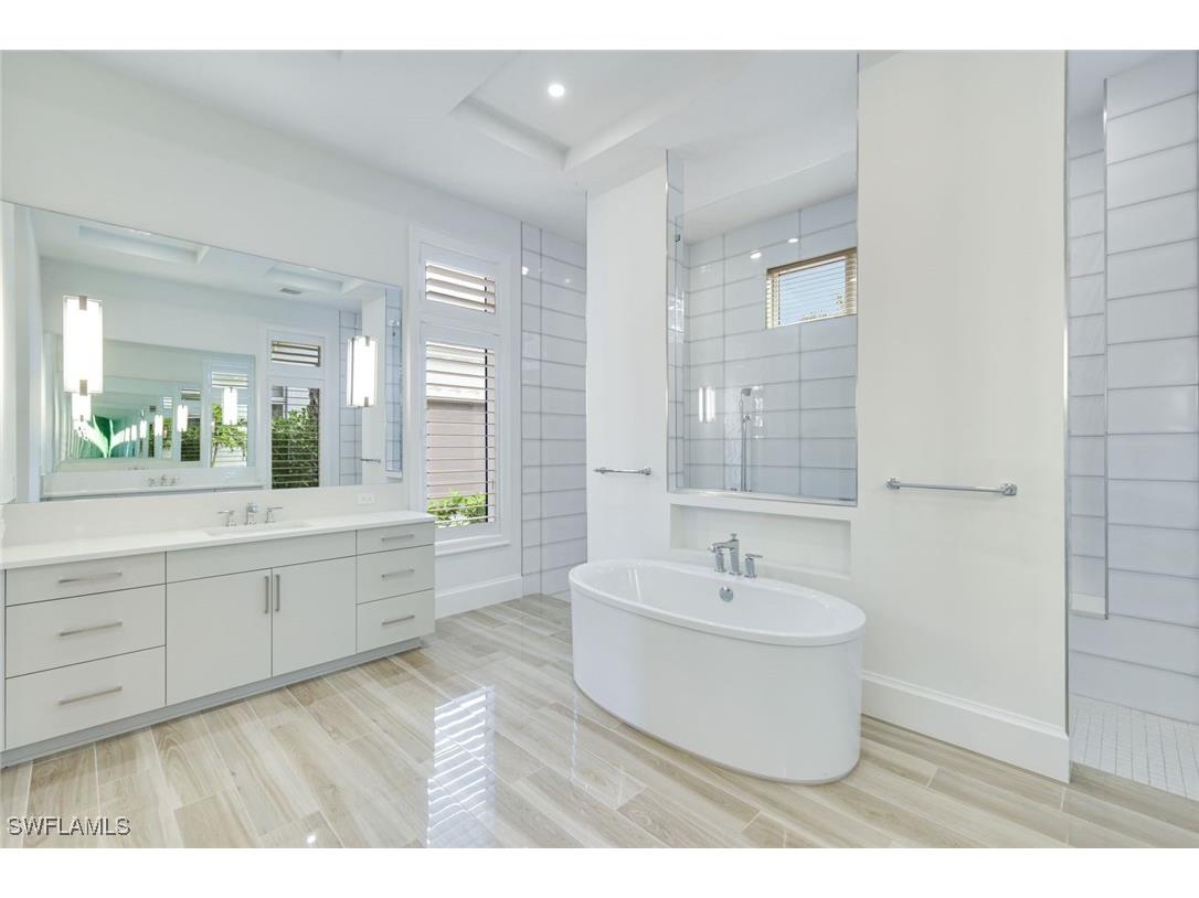 9937 Montiano Drive Naples FL 34113 225066689 image12