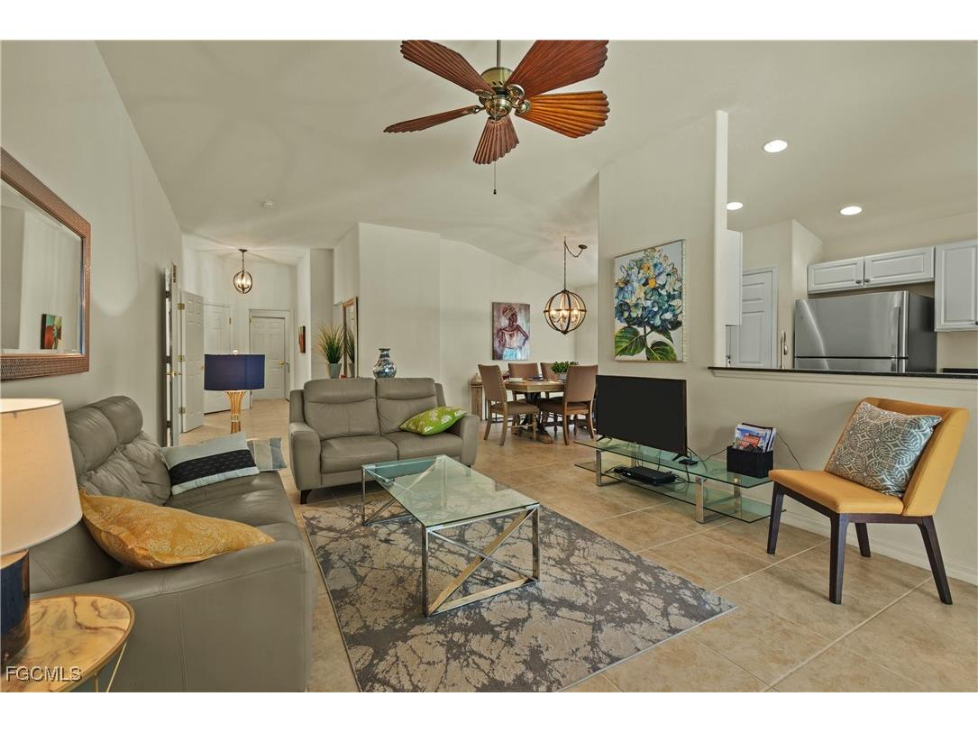 9938 Horse Creek Road Fort Myers FL 33913 2025022533 image4