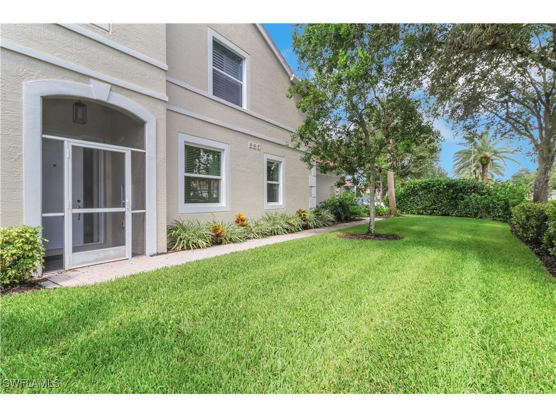 994 Eastham Way #V101 Naples FL 34104 225074086 image25