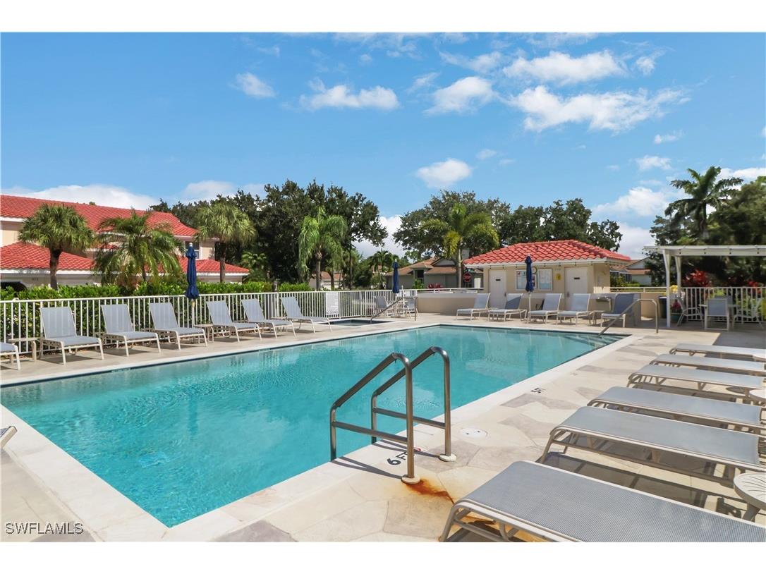 994 Eastham Way #V101 Naples FL 34104 225074086 image28