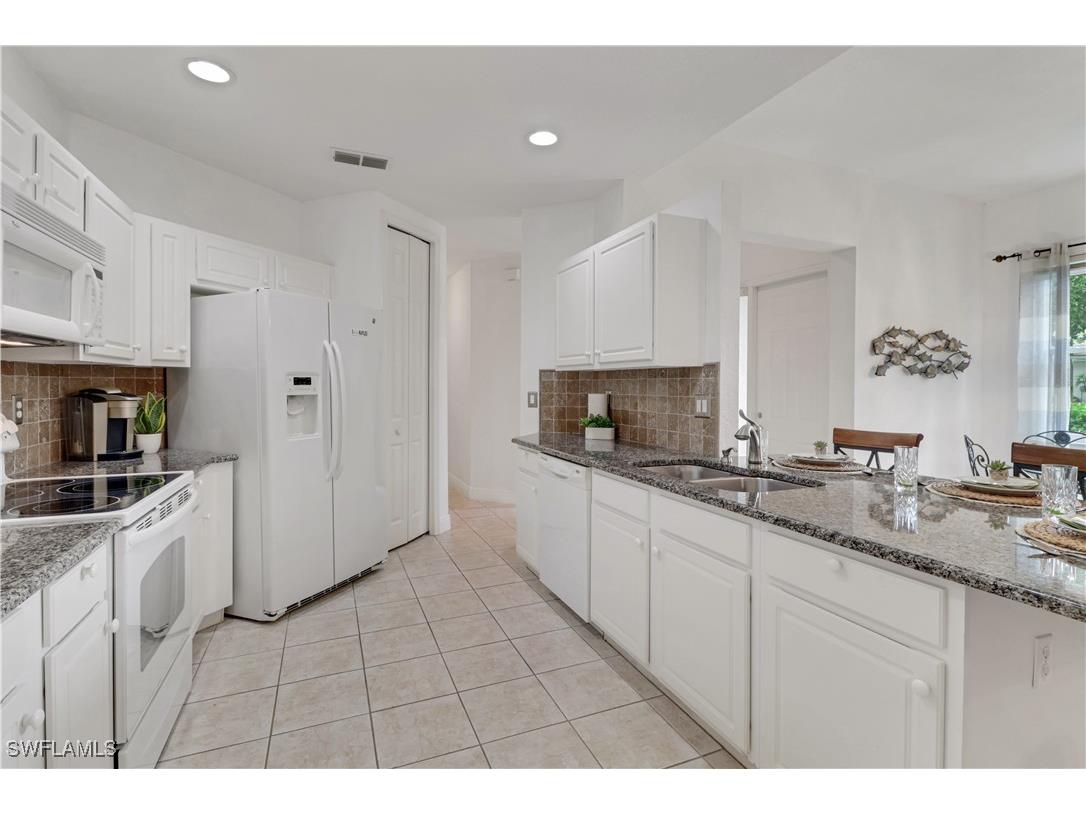 994 Eastham Way #V101 Naples FL 34104 225074086 image6