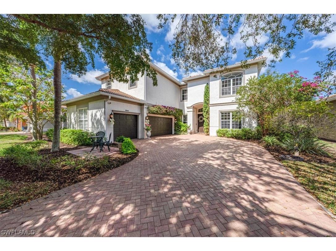 9944 Colonial Walk S Estero FL 33928 223013744 image1