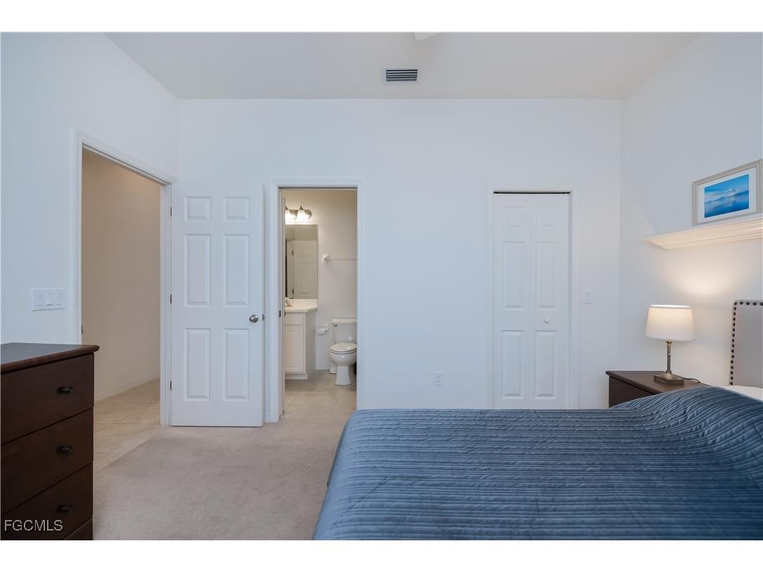 9948 Palmarrosa Way Fort Myers FL 33919 2025017688 image14