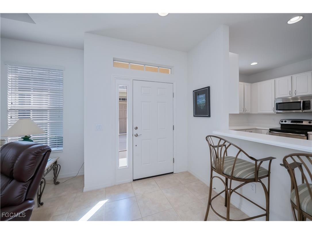 9948 Palmarrosa Way Fort Myers FL 33919 2025017688 image2