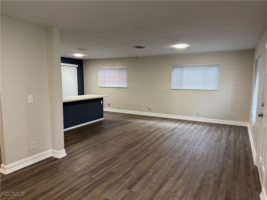 9949 Councilor Lane North Fort Myers FL 33917 2025012218 image5