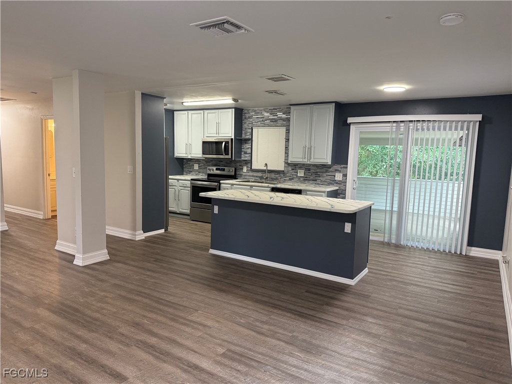 9949 Councilor Lane North Fort Myers FL 33917 2025012218 image6