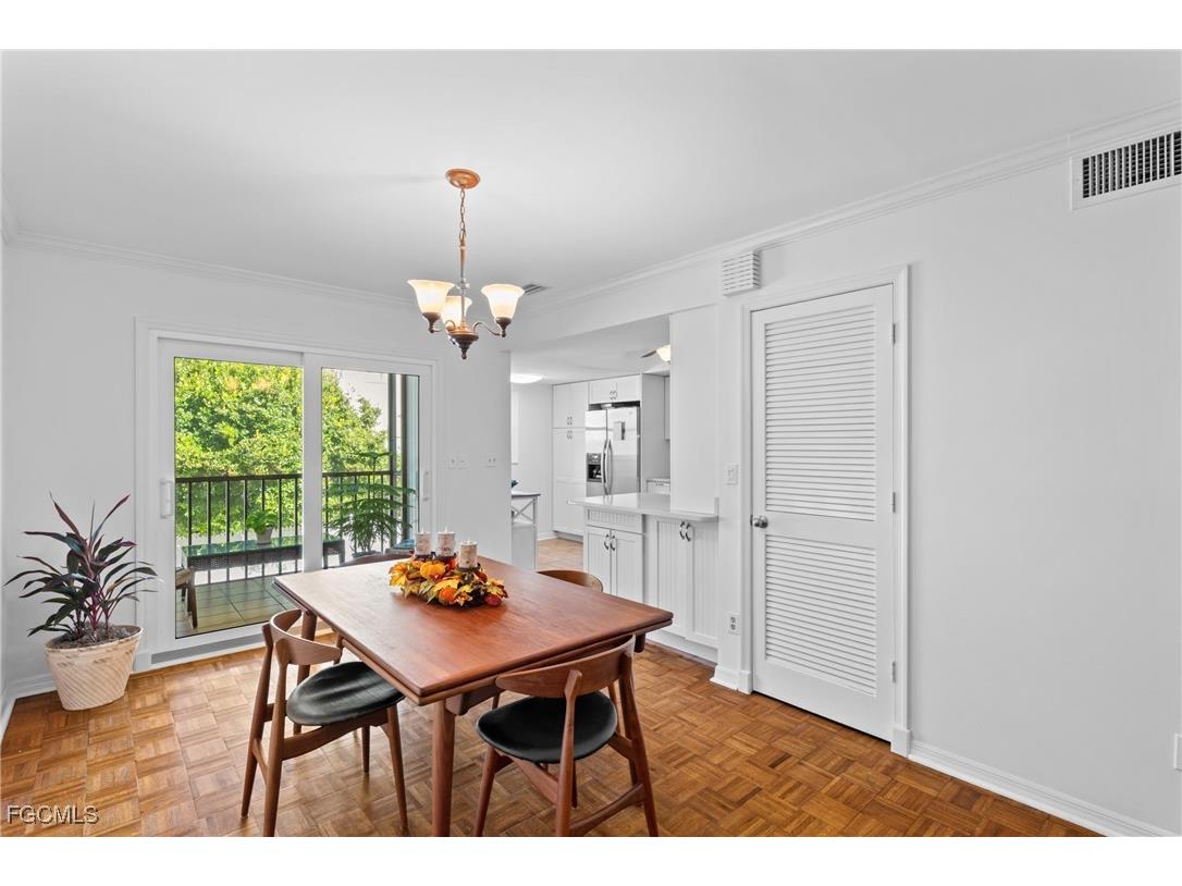 995 9th Avenue S #5 Naples FL 34102 2025022530 image11