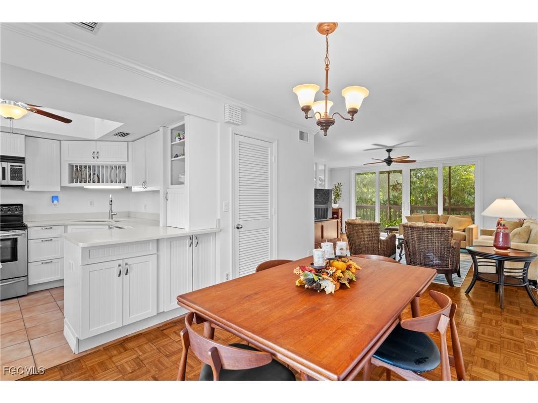 995 9th Avenue S #5 Naples FL 34102 2025022530 image12