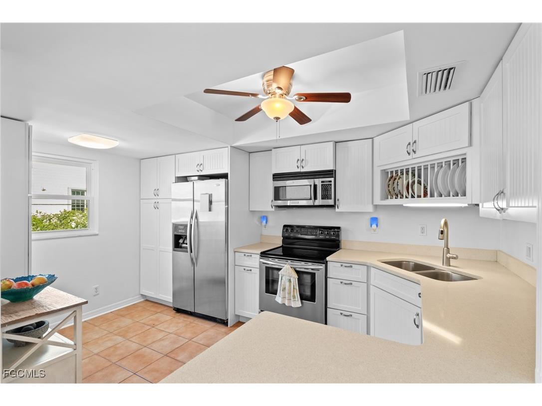 995 9th Avenue S #5 Naples FL 34102 2025022530 image13