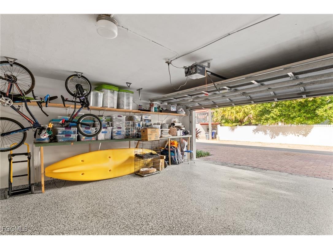 995 9th Avenue S #5 Naples FL 34102 2025022530 image25