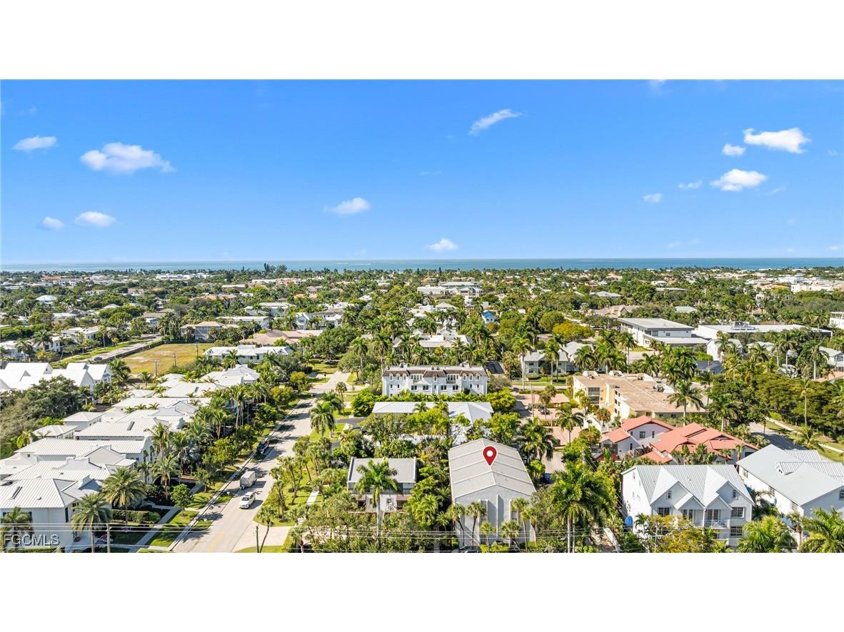 995 9th Avenue S #5 Naples FL 34102 2025022530 image28