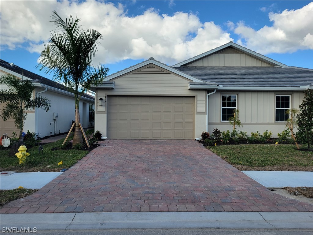 995 Enbrook Loop Naples FL 34114 223079674 image1