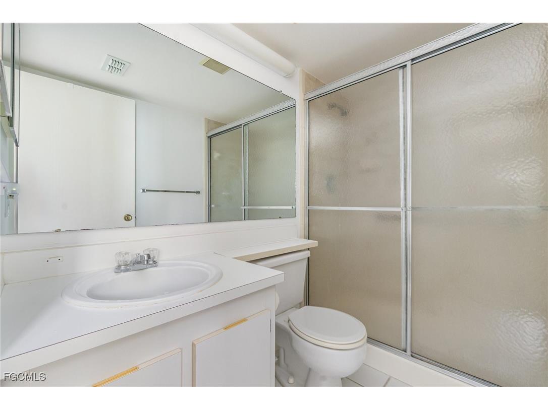 9950 Sailview Court #12 Fort Myers FL 33905 225056622 image19