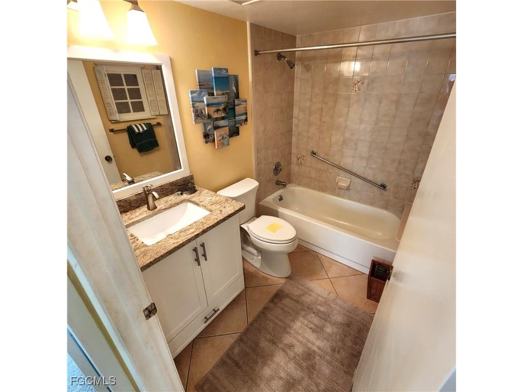 9950 Sailview Court #16 Fort Myers FL 33905 2026001674 image13