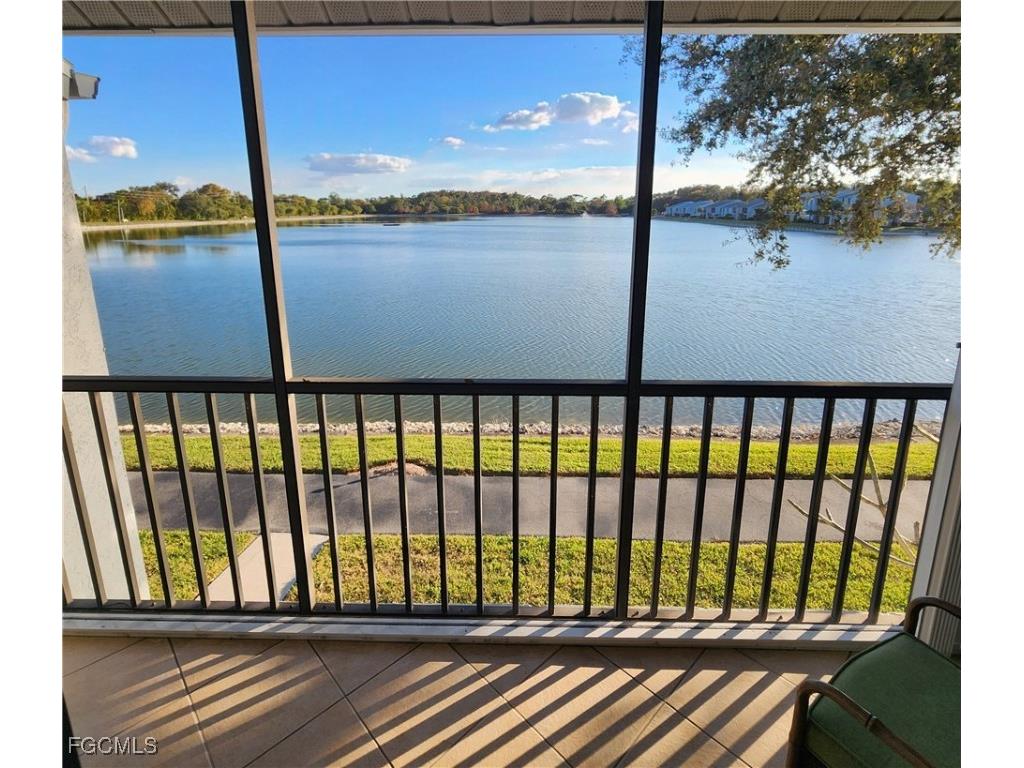 9950 Sailview Court #16 Fort Myers FL 33905 2026001674 image5