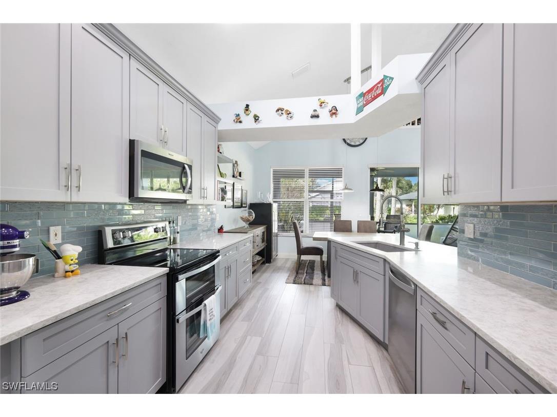 9951 Utah Street Bonita Springs FL 34135 224019632 image1