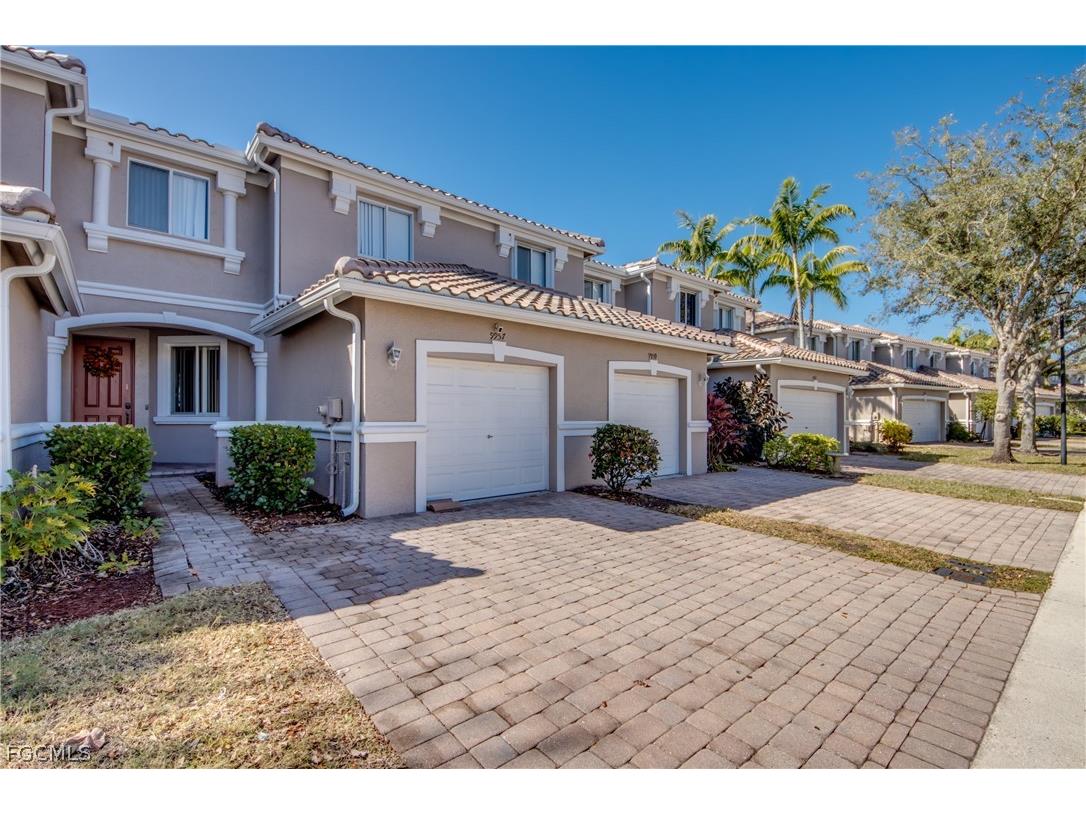 9957 Chiana Circle Fort Myers FL 33905 2026009152 image1