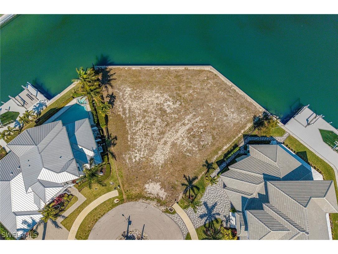 996 Spruce Court Marco Island FL 34145 226009557 image3