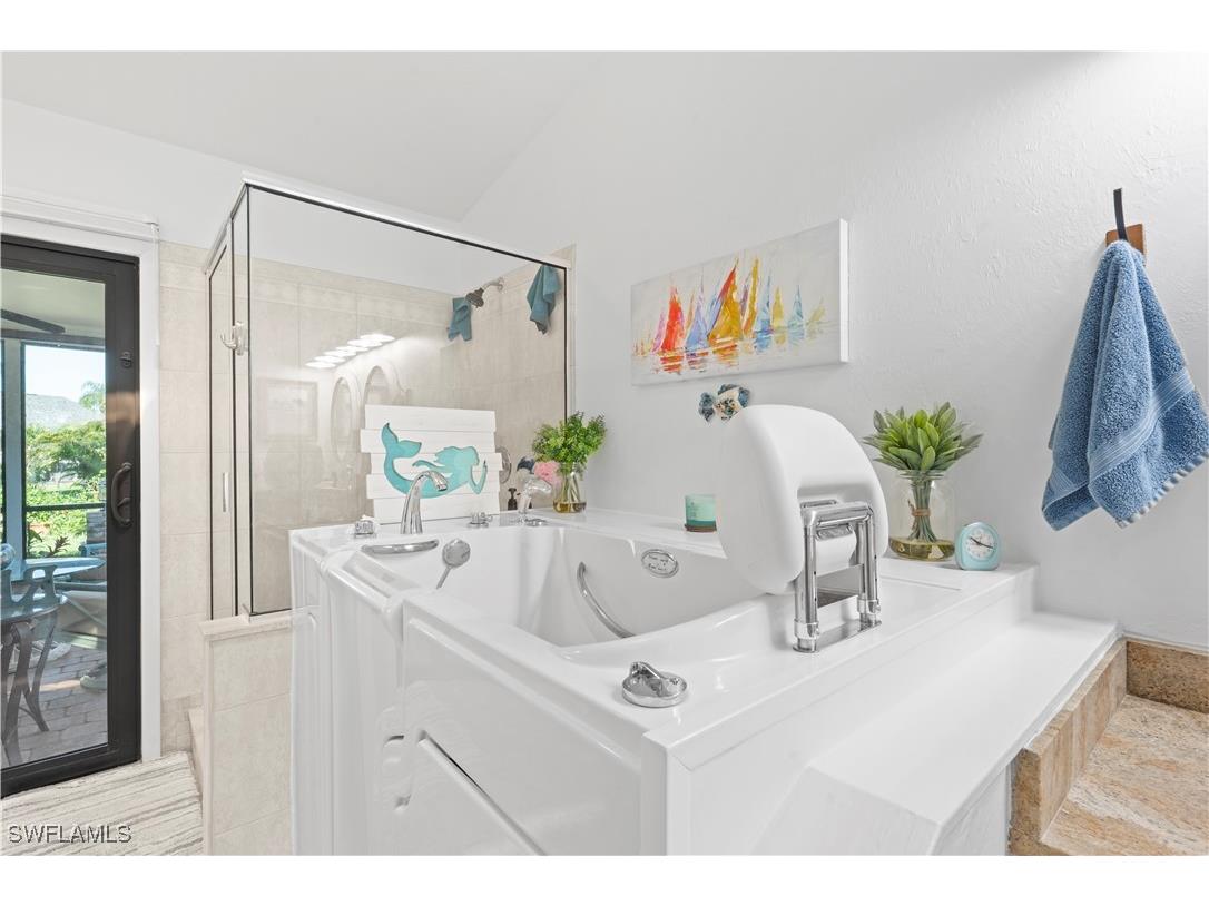 9967 Country Oaks Drive Fort Myers FL 33967 225063047 image32