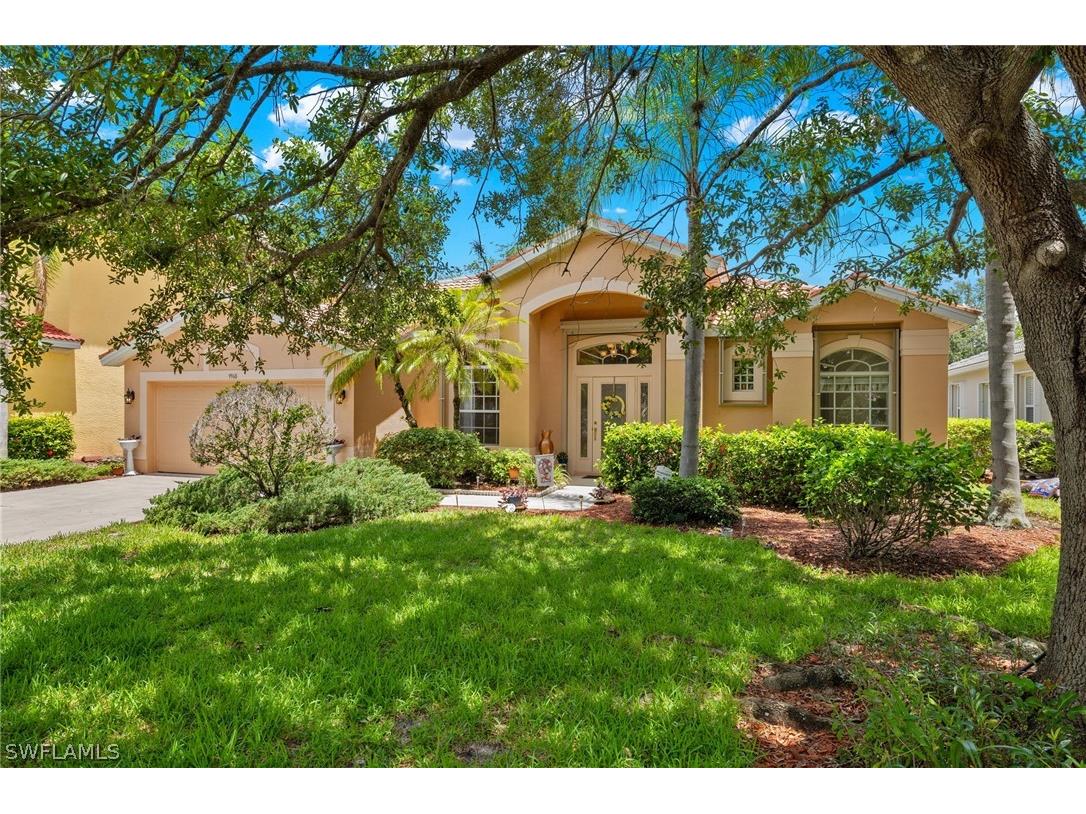 9968 Colonial Walk S Estero FL 33928 224052256 image1